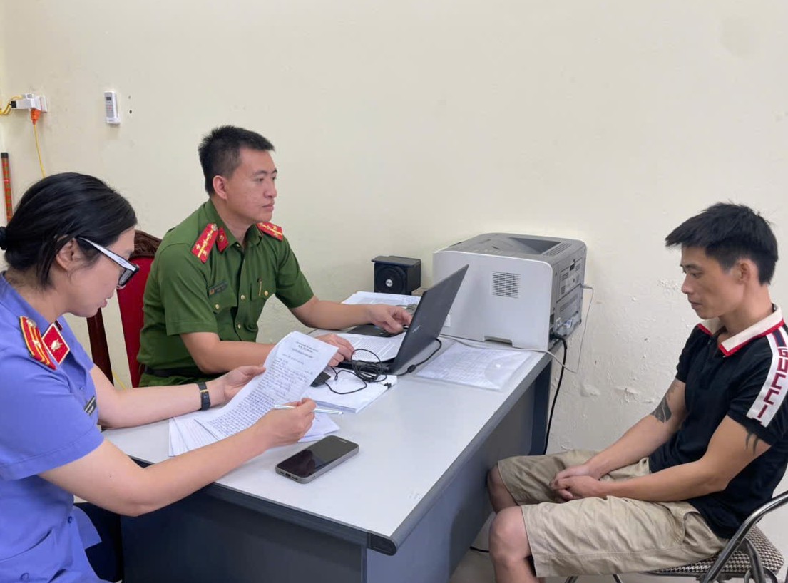 Công an xã Cẩm Giang: Phát hiện và xử lý đối tượng sử dụng trái phép chất ma túy đang điều trị bằng Methadone